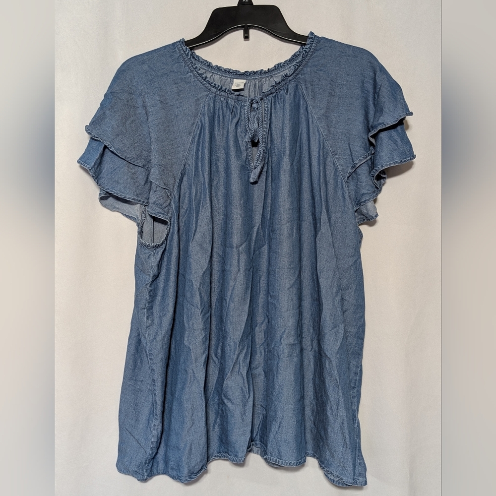 EUC Old Navy Blue Chambray Flutter Sleeve Ruffled Blouse XXL